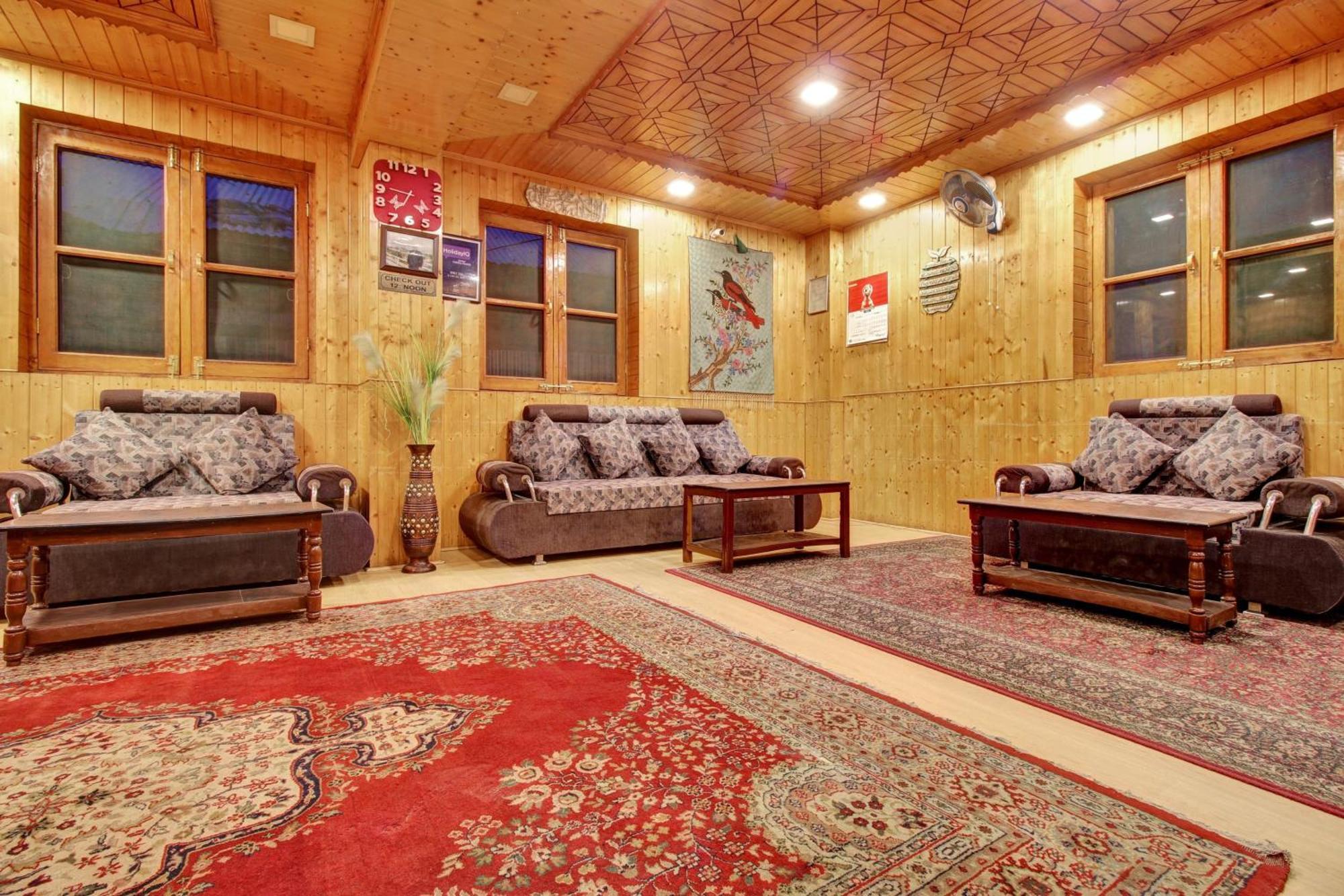 Hotel Ab-I-Hayat Srinagar  Exterior photo